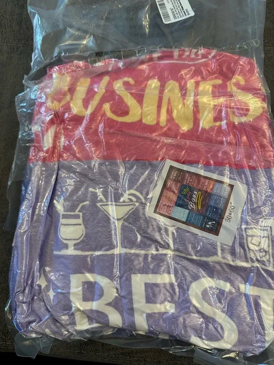 Boss Lady Throw Blanket - Picture 3 of 5